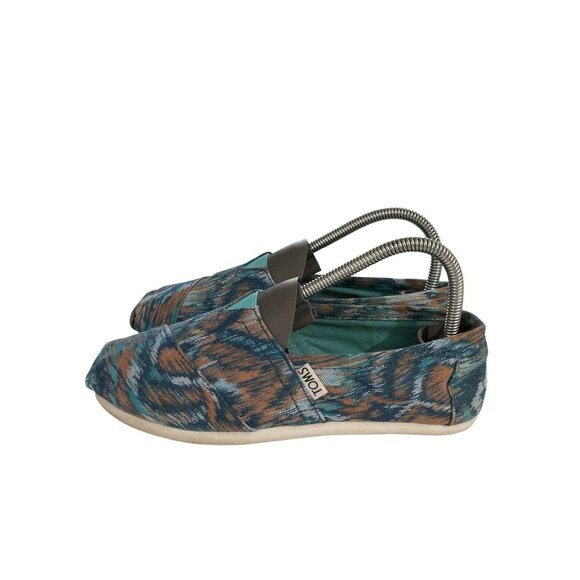 Toms 710515 Women's  Size 5 Ikat Print Slip-On casual comfort Shoes - Picture 4 of 9